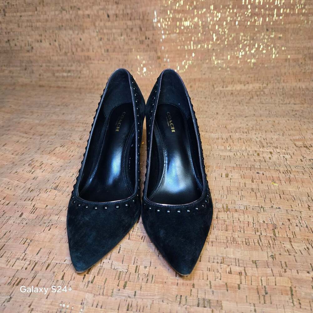 Coach Smith Rivets Suede Pointed Toe Pumps Black Size 8M